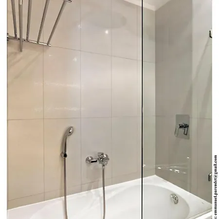 Ref 761 - Croisette - Sea View For Rent * Cannes